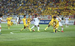 DNH.Nam Định đá bại HAGL nhờ cầu thủ thứ 12