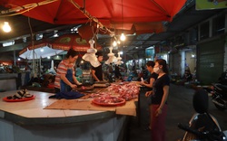 Giá thịt lợn cao ngất ngưởng: Công nhân ăn dè, 1 tuần chỉ dám mua thịt lợn 2 - 3 lần