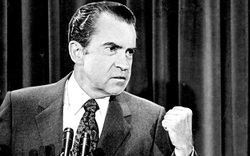 Tiết lộ mối quan hệ bí mật của Tổng thống Richard Nixon với Mafia
