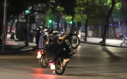 14 đối tượng bốc đầu, đua xe máy ở Hà Nội bị phạt tù