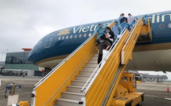 Việt Nam tiếp nhận gần 300 công dân từ Canada hồi hương