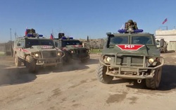 Binh lính Nga, Mỹ chạm trán, rượt đuổi nhau ở đông bắc Syria