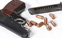 TT-Huế: Đối tượng truy nã bị bắt khi đang tàng trữ súng đạn và ma túy