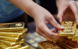 Giới siêu giàu thế giới đang tích trữ vàng