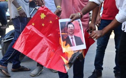 Đụng độ biên giới Trung Ấn: Ấn Độ trừng phạt doanh nghiệp Trung Quốc, chính quyền Tập Cận Bình "làm ngơ"?