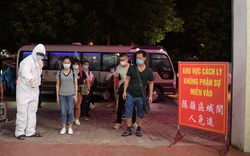 Bắt đầu đón thương lái Trung Quốc sang Bắc Giang cách ly 14 ngày để thu mua vải thiều