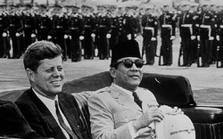 Âm mưu CIA dùng băng sex lật đổ tổng thống Indonesia năm 1962