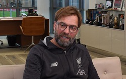 HLV Jurgen Klopp tiết lộ tương lai, Liverpool lo lắng