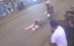 Bắt 2 kẻ cướp giật kéo lê cô gái kinh hoàng trên phố Sài Gòn