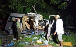 Bình Thuận: Xe khách và xe tải tông nhau trong đêm, 8 người chết