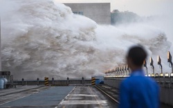 Bắc Kinh bất ngờ thừa nhận đập Tam Hiệp bị biến dạng sau trận lũ kỷ lục