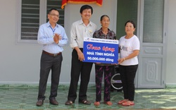 Tổng Công ty Điện lực miền Trung trao nhà tình nghĩa tại Đắk Lắk