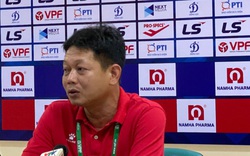 HLV Hồng Phú: "Nam Định không phàn nàn gì trọng tài"