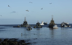 Đội tàu cá khổng lồ của Trung Quốc khiến Ecuador phải gióng chuông báo động