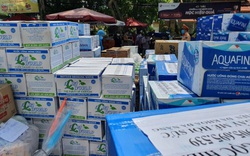Thực phẩm, hàng hóa... "đổ" về các bệnh viện Đà Nẵng hỗ trợ tuyến đầu chống dịch Covid-19