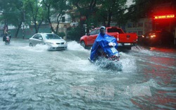Hà Nội đón "cơn mưa vàng", miền Bắc nhiều nơi có thể có lốc, sét, mưa đá