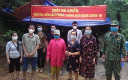 Bắt 17 người "đội mưa" vượt đường mòn nhập cảnh trái phép vào Việt Nam