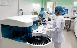 Quảng Nam: Bệnh viện tư nhân đầu tiên triển khai test nhanh Covid-19