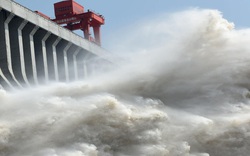 NÓNG: Trung Quốc xả lũ liên tục 8 tiếng xuống sông Hồng từ 9 giờ sáng nay 20/8, cảnh báo mực nước dâng cao