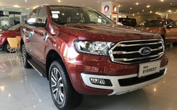 Xả kho Ford Everest, giảm giá kỷ lục lên tới 200 triệu đồng