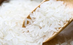 Nhu cầu lúa gạo tăng lên vì Covid-19, lợi nhuận doanh nghiệp gạo vẫn đì đẹt, cổ phiếu ngành gạo ảm đạm