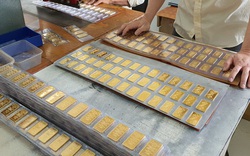 Tiết lộ từ Ngân hàng Nhà nước: Người dân TP HCM đã bán hàng trăm ngàn lượng vàng