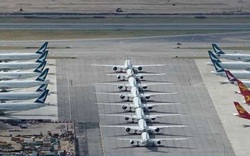 Gần 10.000 máy bay ‘đắp chiếu' trên toàn thế giới