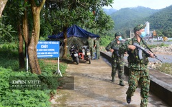 Hình ảnh biên phòng Quảng Ninh "ăn khe, ở rừng" chống dịch Covid-19