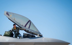Chỉ huy trưởng Không quân Mỹ tuyên bố sốc về "cuộc chiến tương lai" gần bờ biển Mỹ