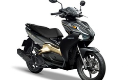 Honda Air Blade 2020 tiếp tục giữ độ "hot", đại lý đội giá ra sao? 