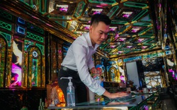 Karaoke, quán bar tại Hà Nội đồng loạt đón khách sau thời gian đóng cửa vì Covid-19