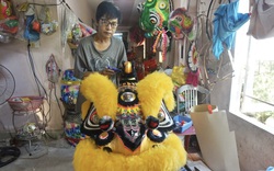 Quảng Nam: Người đàn ông hơn 30 năm làm ra thứ "mua vui" cho thiên hạ khi tết Trung thu