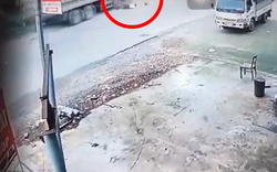 Video: Người đàn ông suýt mất mạng dưới bánh xe tải với pha qua đường cẩu thả