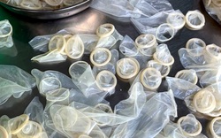 Vụ hơn 300 nghìn bao cao su cũ được tái chế: Nguồn gốc đang bị 'kẹt'
