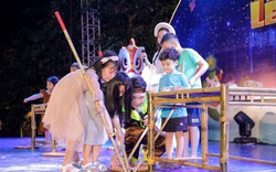 Cư dân nhí tưng bừng ‘Rước đèn lên trăng” trong đêm hội Trung thu của Sunshine Group