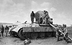 Diệt xe tăng, máy bay phát xít Đức, chiến sĩ Liên Xô nhận thưởng ra sao? 