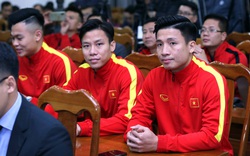 Ảnh: Quế Ngọc Hải, Bùi Tiến Dũng đến tham dự lễ công bố trang phục mới cho đội tuyển bóng đá quốc gia