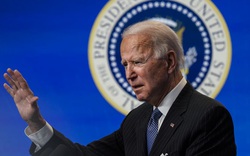 Tổng thống Joe Biden "chơi lớn" với ngành công nghiệp ô tô Mỹ