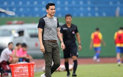 CĐV Thái Lan chê HAGL của Kiatisak đá giống... Thai.League 3