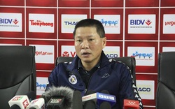 Thua Nam Định, HLV Hà Nội FC giải thích lý do dùng Đình Trọng