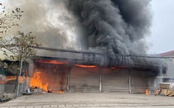 Thái Nguyên: "Bà hỏa" thiêu rụi nhà xưởng rộng 100m2, thiệt hại ước 30 tỷ đồng