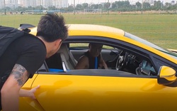 Cầu thủ Việt mua siêu xe: 4 người cộng lại mới bằng Bùi Tiến Dũng