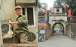 Người đàn ông lặng lẽ gần 20 năm gác cửa ô cuối cùng ở Hà Nội