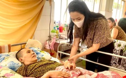 NSƯT Trịnh Kim Chi góp tiền "khủng" hỗ trợ nghệ sĩ Hoàng Lan bị hoại tử lưng trầm trọng