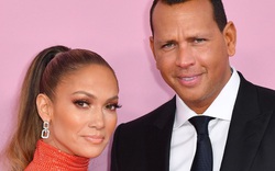 Ca sĩ nóng bỏng Jennifer Lopez chia tay hôn phu kém 25 tuổi
