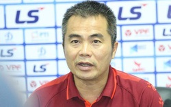 Thua HLV Lê Huỳnh Đức, "Mourinho Việt Nam" chì chiết trọng tài