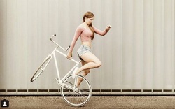 Clip: Hotgirl biểu diễn xe đạp thu hút gần 40 triệu view