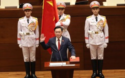 Ủy viên Bộ Chính trị Vương Đình Huệ tuyên thệ nhậm chức Chủ tịch Quốc hội