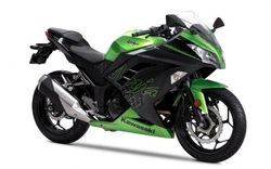 BS6 Kawasaki Ninja 300 ra mắt, giá chỉ 101 triệu đồng 