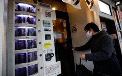 Máy bán hàng tự động ở Nhật Bản có khả năng kiểm tra COVID-19 dễ dàng